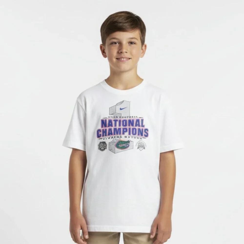 Nike Florida Gators Youth T-Shirt Size Medium 2008 National Champions NCAA Short